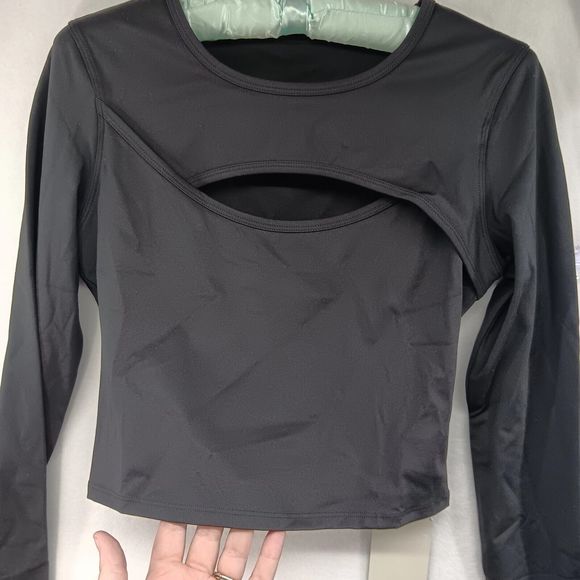 NWT & Bag Halara Cloudful Fabric Long Sleeve Thumb Hole Cropped Open Top Size S - Picture 11 of 12